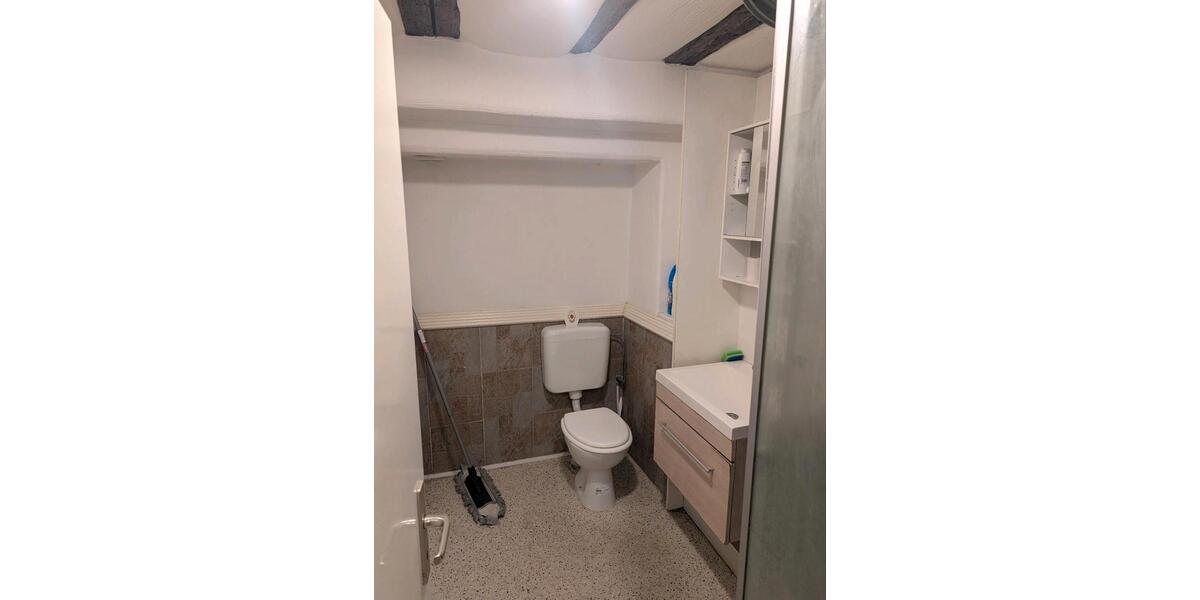 Etagenwohnung Frankfurt am Main Nord-West - 1 Zimmer, 10 m&sup2;, 400&euro; | Angebot:26577775