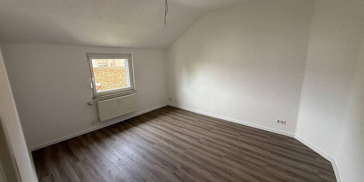 Etagenwohnung Bad Nauheim - 3 Zimmer, 75 m&sup2;, 990&euro; | Angebot:26774886