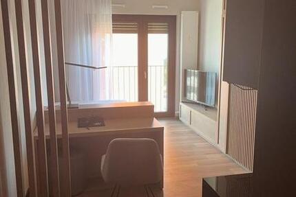 1-Zimmer Wohnung im 7. OG mit Aufzug in Frankfurt-Niederrad 1 zimmer