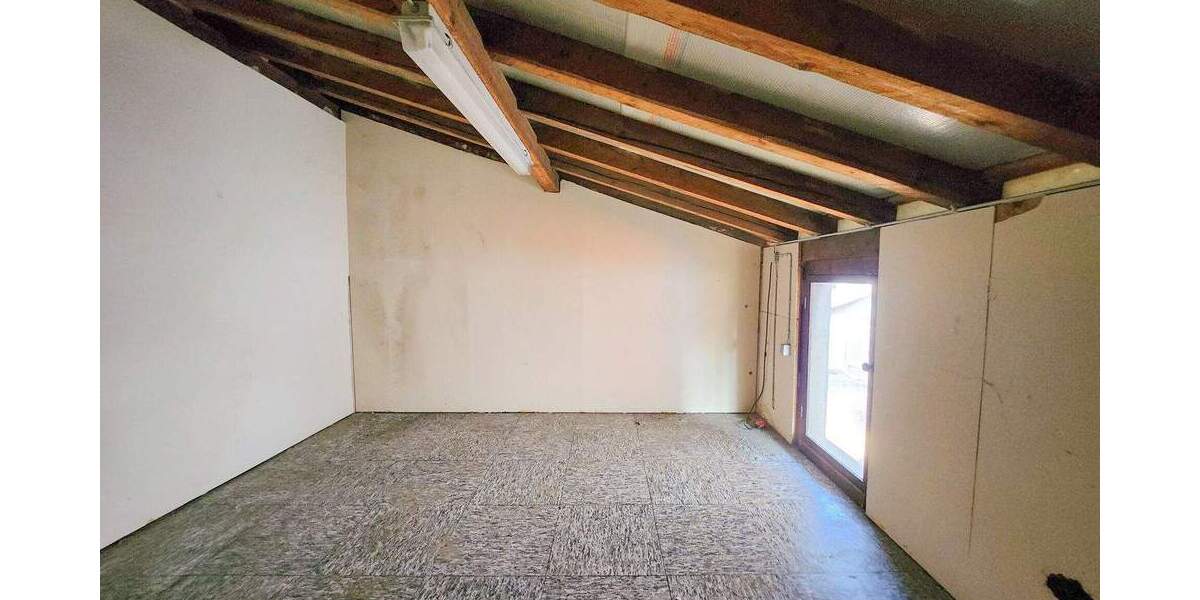 Einfamilienhaus Frankfurt am Main Nieder-Eschbach - 5 Zimmer, 128 m&sup2;, 499.000&euro; | Angebot:25780521