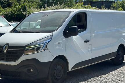 Renault Trafic 183.000 km 8.950 &euro; Darmstadt 64293