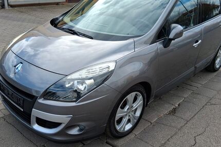 Renault Scenic 127.000 km 2.500 &euro; Bad Nauheim 61231