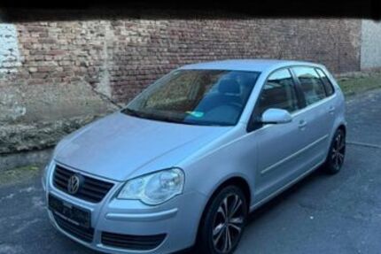 VW Polo 151.000 km 2.900 &euro; Frankfurt am Main 65934