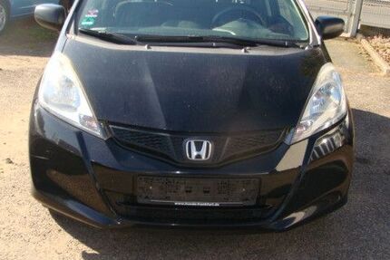 Honda Jazz 205.000 km 2.750 &euro; Erlensee 63526