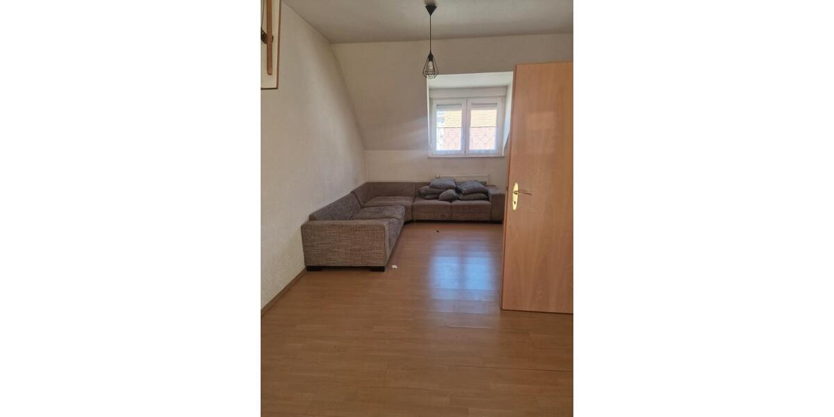 Etagenwohnung Hanau Groß-Steinheim - 2.5 Zimmer, 62 m&sup2;, 1.050&euro; | Angebot:26407518