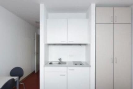 Befristete Wohnung in bester Stadt Lage im März komplett möbliert 1 zimmer