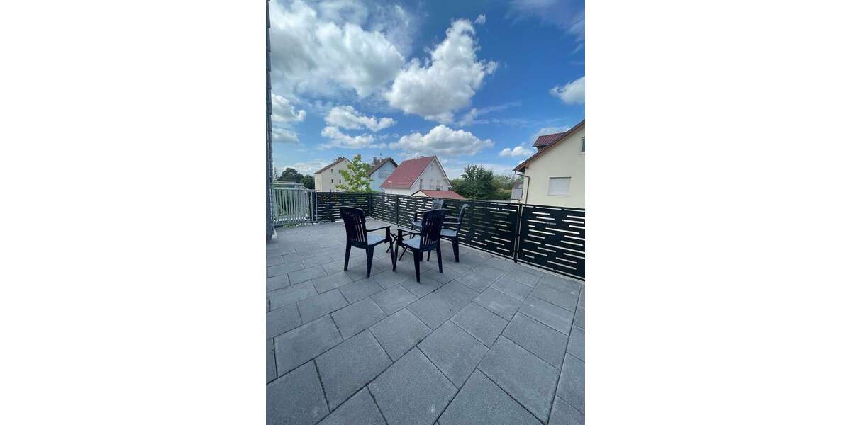 Etagenwohnung Bischofsheim - 2.5 Zimmer, 64 m&sup2;, 890&euro; | Angebot:25798722