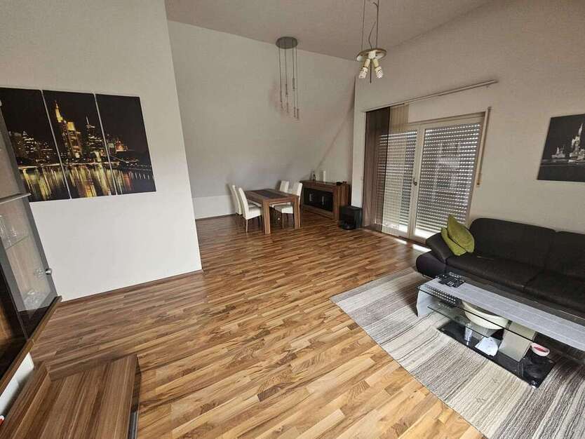 Wohnung zum Mieten in Rodgau 1.115 € 101.02 m²