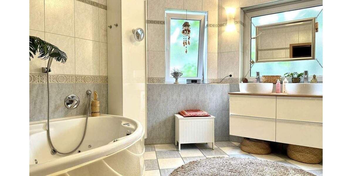 Mehrfamilienhaus, Wohnhaus Offenbach Offenbach am Main - 6 Zimmer, 197 m&sup2;, 859.000&euro; | Angebot:25746338