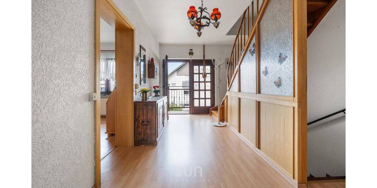 Einfamilienhaus Rödermark Urberach - 8 Zimmer, 178 m&sup2;, 629.000&euro; | Angebot:26543955