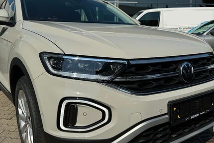 VW T-Roc 32.865 km 25.850 &euro; Frankfurt am Main 65936