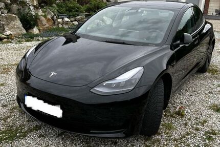 Tesla Model 3 72.000 km 25.100 &euro; Bad Nauheim 61231