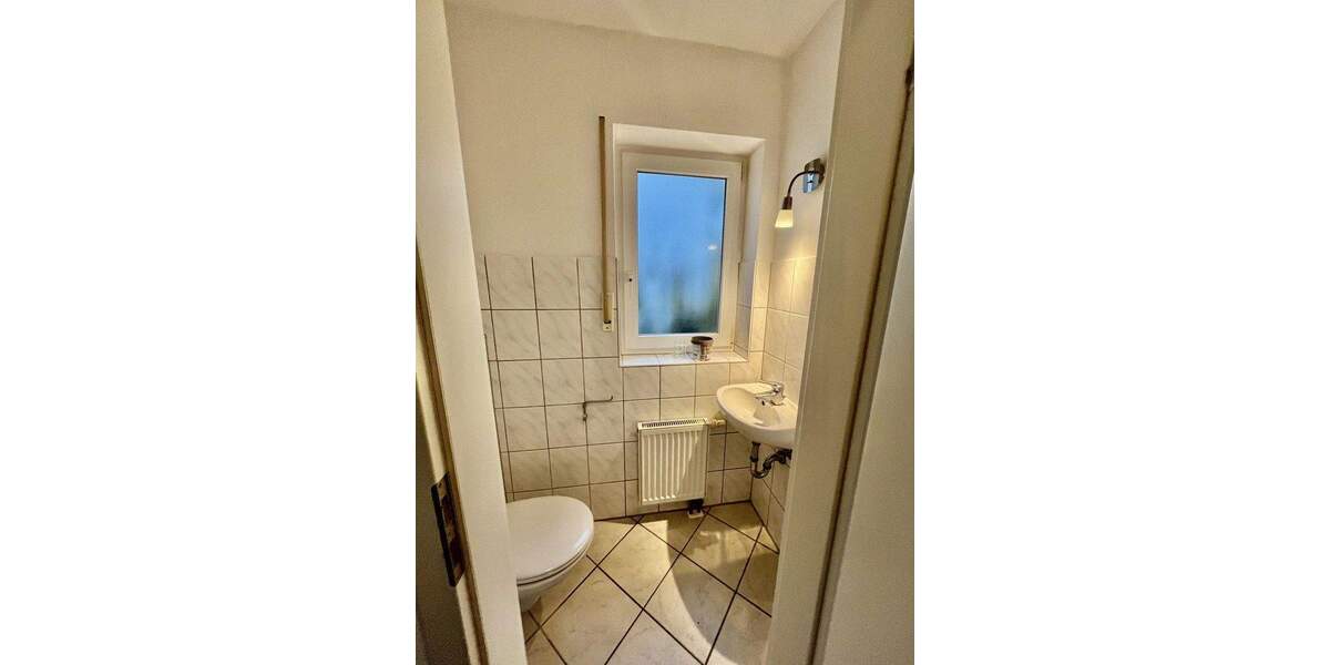 helle großzügige Doppelhaushälfte in Ortsrandlage von Oberseelbach *von privat* 5 zimmer