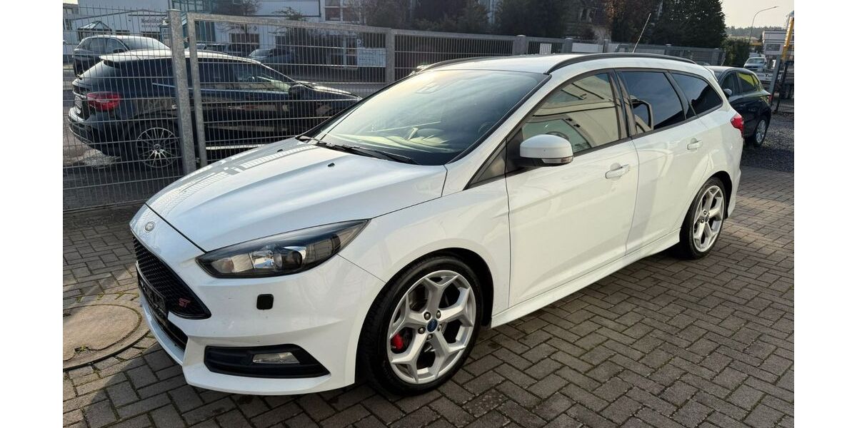 Ford Focus 263.000 km 7.550 &euro; Rödermark 63322