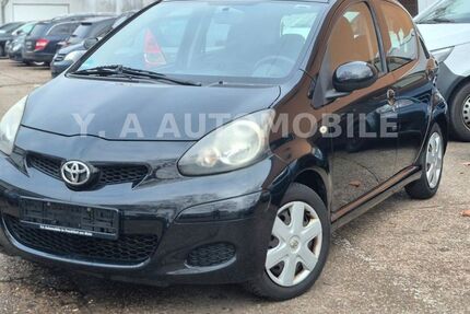 Toyota Aygo (X) 120.128 km 3.750 &euro; Frankfurt am Main 65933