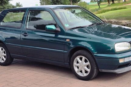 VW Golf 104.900 km 1.800 &euro; Büttelborn 64572
