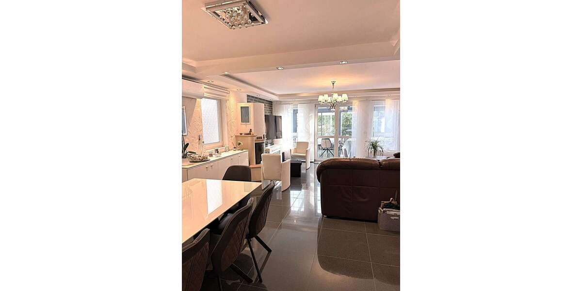 Haus zum Kaufen in Frankfurt 759.000 € 163 m² 6 zimmer