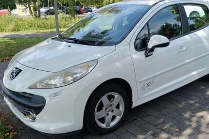 Peugeot 207 187.000 km 1.500 &euro; Hanau 64352