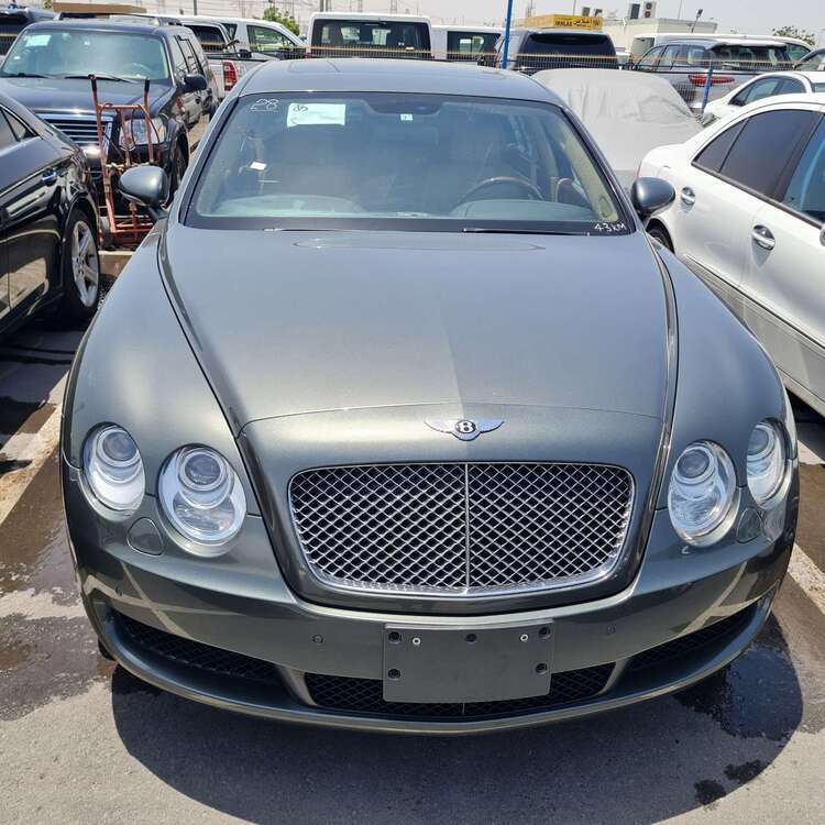 Bentley Flying Spur 144.000 km 32.000 € Darmstadt 64297