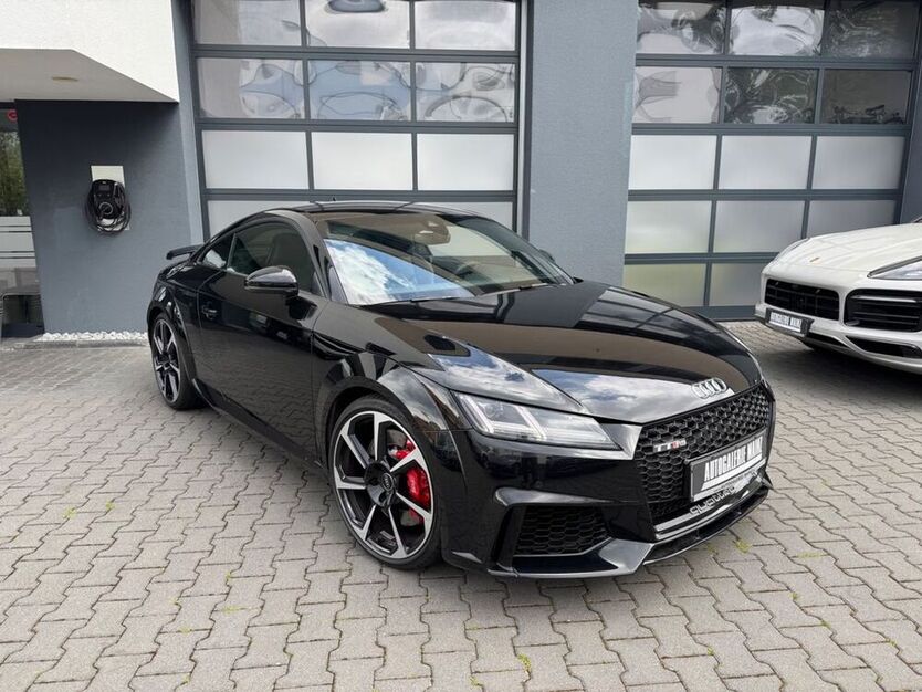 TT RS
