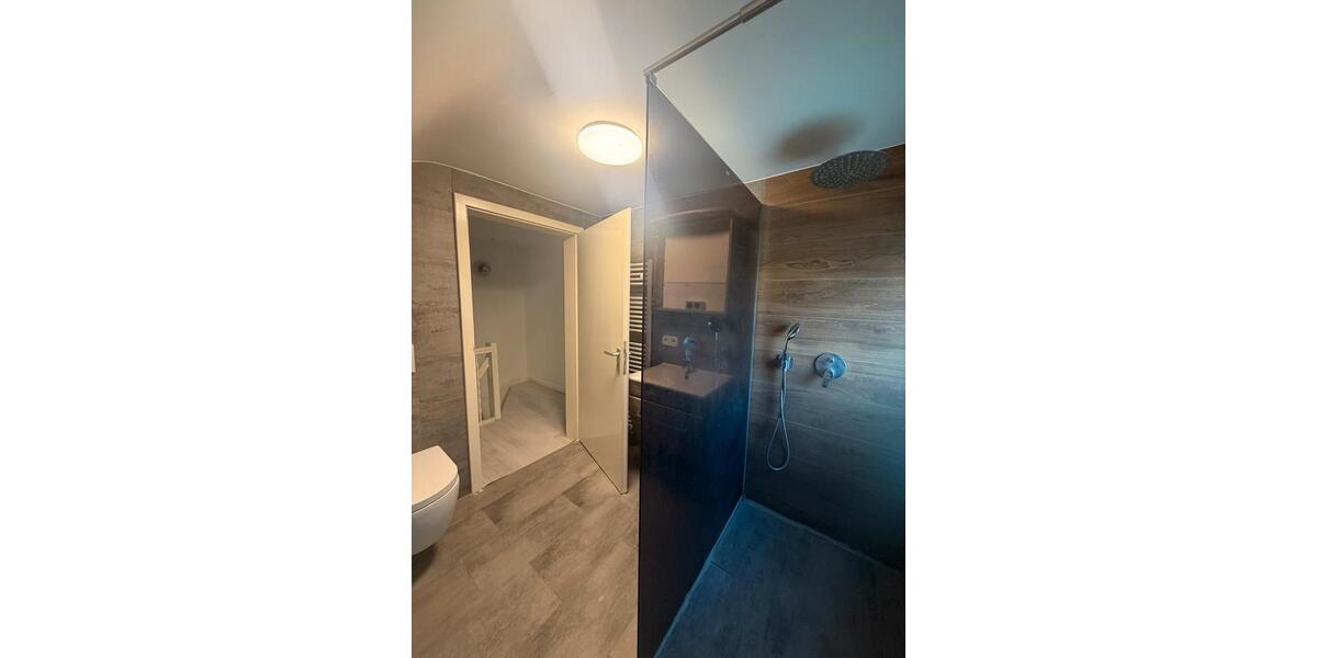 Reihenhaus Ronneburg - 4 Zimmer, 152 m&sup2;, 1.900&euro; | Angebot:25367731