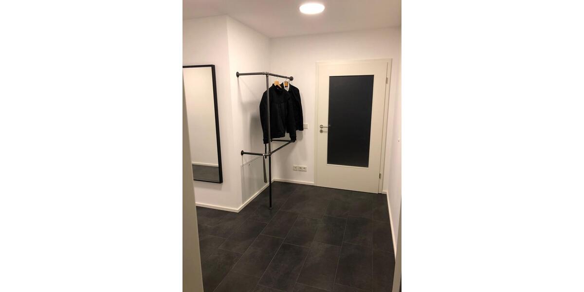 Etagenwohnung Usingen - 3 Zimmer, 100 m&sup2;, 1.400&euro; | Angebot:25420645