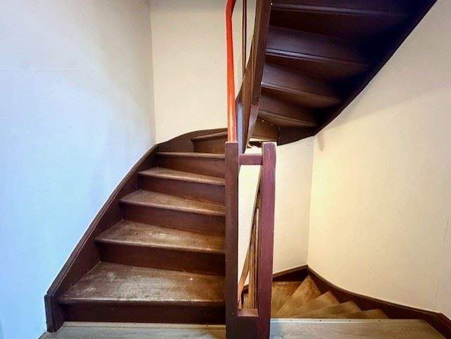 Mehrfamilienhaus, Wohnhaus Griesheim - 9 Zimmer, 695.000&euro; | Angebot:25690762