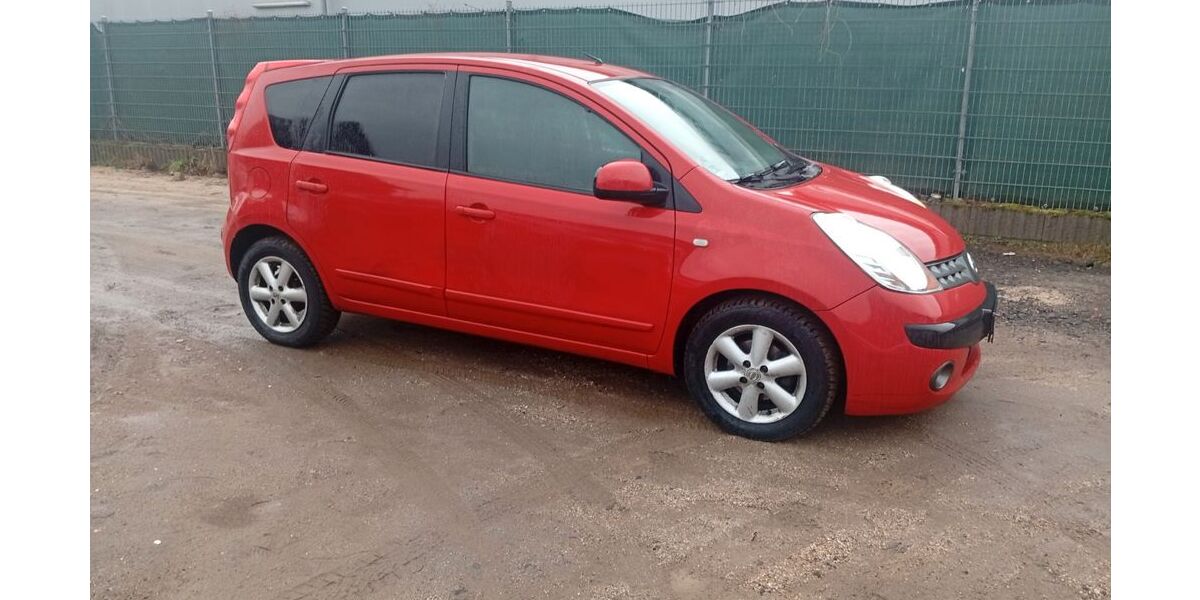 Nissan Note 240.000 km 1.499 &euro; Hanau 63452