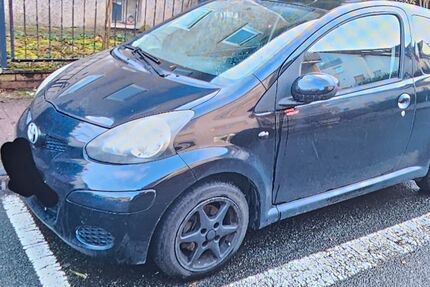 Toyota Aygo (X) 102.000 km 3.000 &euro; Frankfurt am Main 60488