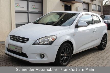 Kia ceed / Ceed 190.000 km 2.490 &euro; Frankfurt / Bergen - Enkheim 60388