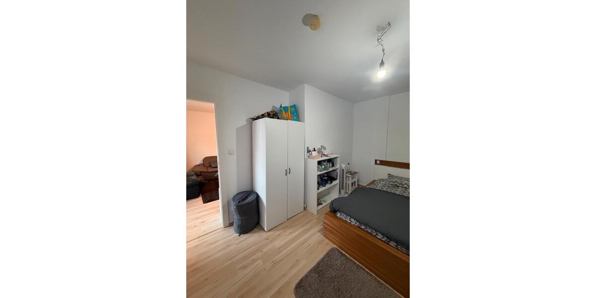 Etagenwohnung Offenbach am Main Hafen - 2 Zimmer, 55 m&sup2;, 1.200&euro; | Angebot:25715271