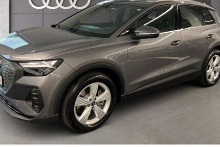 Audi Q4 e-tron 53.112 km 32.470 &euro; Frankfurt am Main 60314
