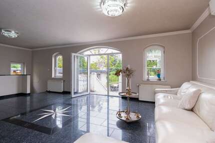 Haus Hanau Lamboy - 9 Zimmer, 271 m&sup2;, 790.000&euro; | Angebot:25121896