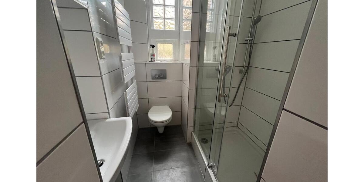 Erdgeschoßwohnung Frankfurt am Main Gutleutviertel - 5 Zimmer, 110 m&sup2;, 1.650&euro; | Angebot:26645388
