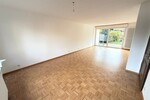 Schwalbach: Reihenendhaus mit viel Platz und großem Garten für Ihre Familie - Reihenendhaus Schwalbach | Angebot:23570297