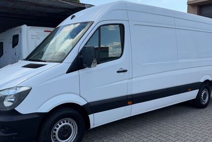 Mercedes-Benz Sprinter 190.000 km 12.990 &euro; Frankfurt am Main 65933