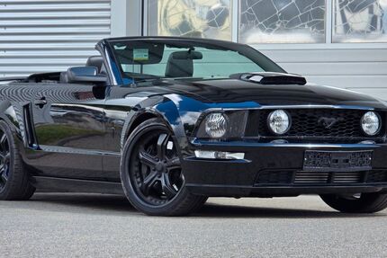 Ford Mustang 38.000 km 27.999 &euro; Friedrichsdorf (10 Min. nördlich von Frankfurt/M) 61381