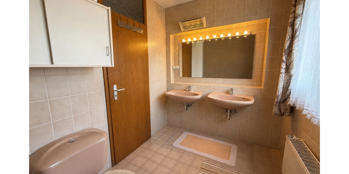 F-Sachsenhausen: Kapitalanlage! Reihenmittelhaus in sehr guter Lage! - Reihenhaus Frankfurt am Main Oberrad | Angebot:26714365