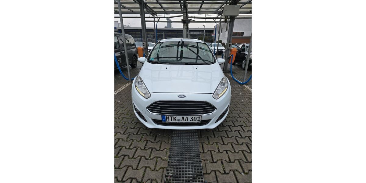 Ford Fiesta 114.000 km 5.300 &euro; Neu Isenburg 63263