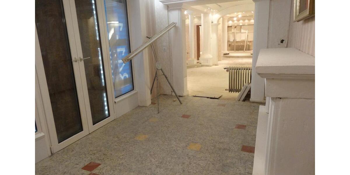 Einfamilienhaus Frankfurt am Main Sossenheim - 14 Zimmer, 320 m&sup2;, 1.850.000&euro; | Angebot:27233647