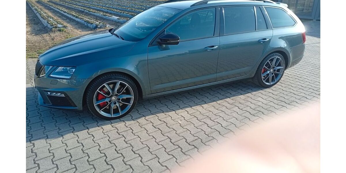 Skoda Octavia 132.500 km 17.777 &euro; Weiterstadt 64331