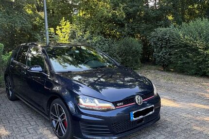 VW Golf 124.500 km 15.500 &euro; Frankfurt am Main 65933