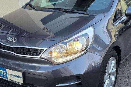 Kia Rio 82.000 km 8.490 &euro; Frankfurt am Main 60529