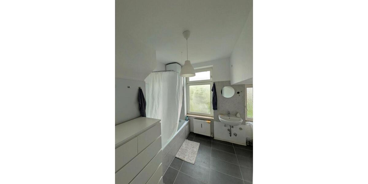 Etagenwohnung Frankfurt am Main Oberrad - 1 Zimmer, 60 m&sup2;, 1.500&euro; | Angebot:26550220