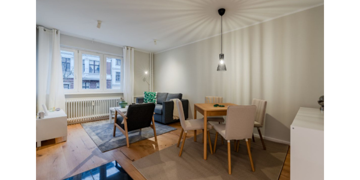 Komplett möblierte 1-Zimmer-Wohnung mit Einbauküche & Loggia 1 zimmer