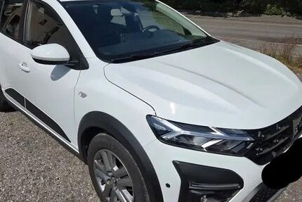 Dacia Sandero 64.000 km 9.000 &euro; Frankfurt am Main 65931