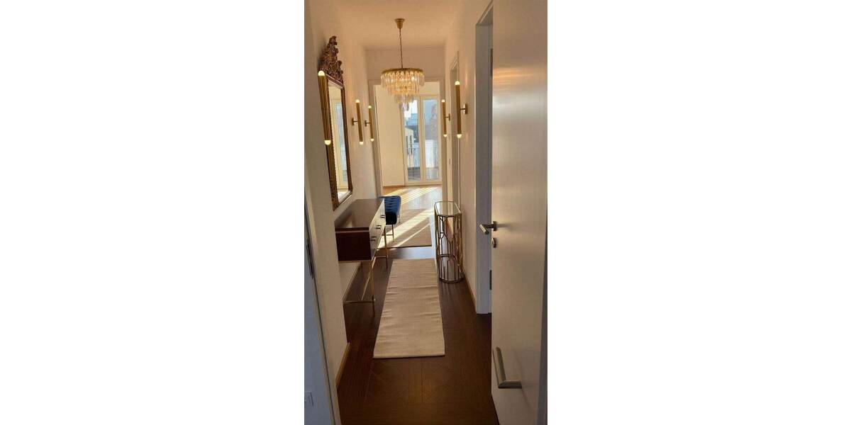 Etagenwohnung Offenbach am Main Hafen - 4 Zimmer, 154 m&sup2;, 2.695&euro; | Angebot:25737452