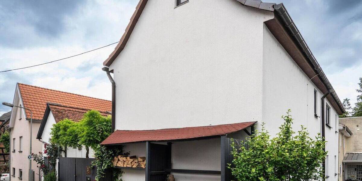 Einfamilienhaus Frankfurt am Main Niederursel - 8 Zimmer, 180 m&sup2;, 950.000&euro; | Angebot:26877564