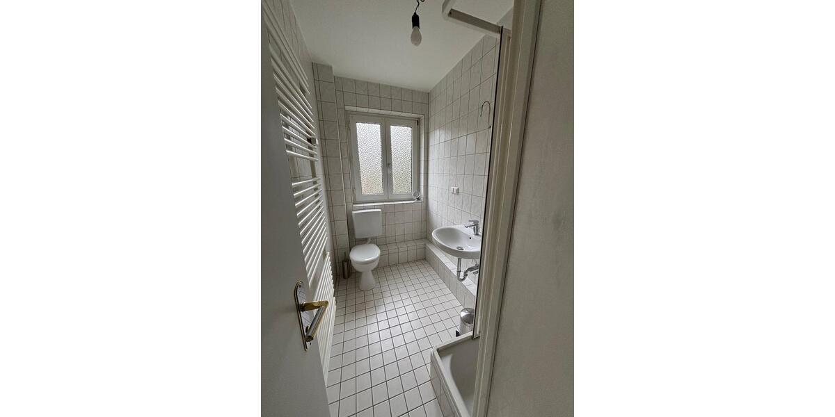 Etagenwohnung Kronberg im Taunus - 2 Zimmer, 47 m&sup2;, 637&euro; | Angebot:25718528