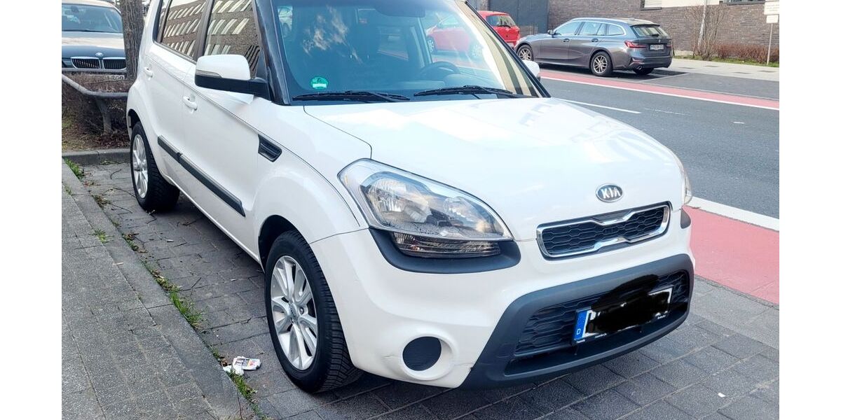 Kia Soul 155.000 km 7.999 &euro; Frankfurt 60438